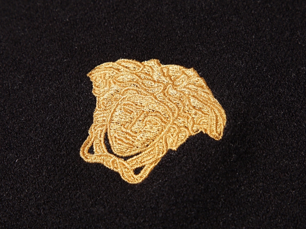 ブランドセーター素材ディテール